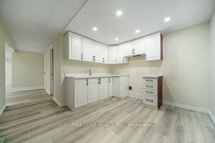 Photo 29 at 118 Archdekin Drive, Madoc, Brampton