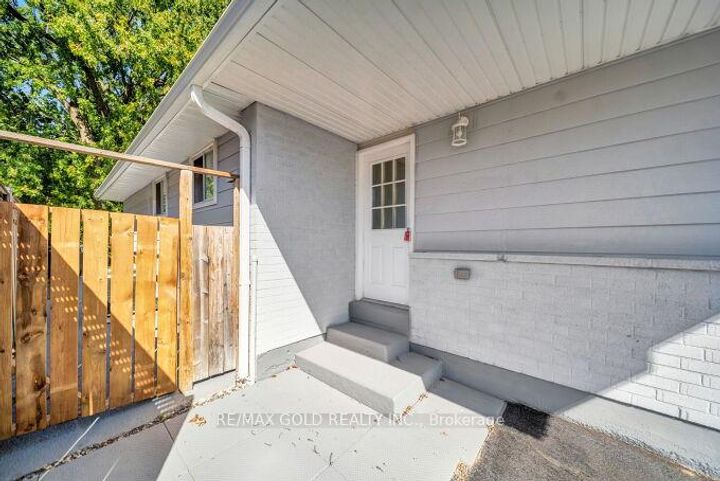 Photo 34 at 118 Archdekin Drive, Madoc, Brampton