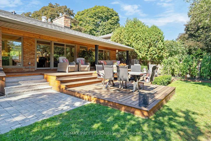 Photo 42 at 19 Palace Arch Drive, Rosethorn, Toronto