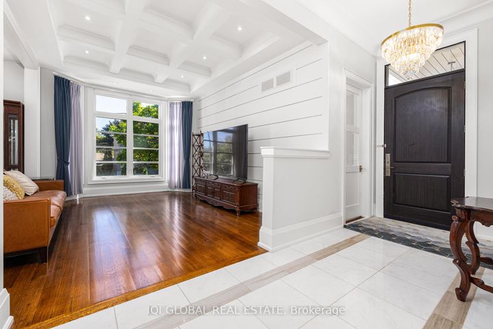 Photo 6 at 29 Alderdale Court, Don Mills, Toronto