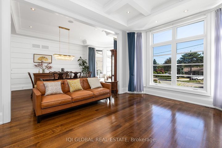 Photo 9 at 29 Alderdale Court, Don Mills, Toronto