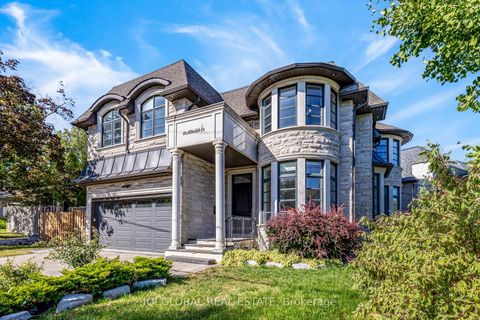 Photo 2 at 29 Alderdale Court, Don Mills, Toronto