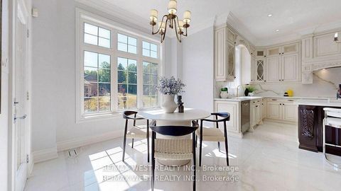 Photo 14 at 136 Hailsham Court, Vellore Village, Vaughan