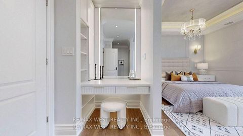 Photo 19 at 136 Hailsham Court, Vellore Village, Vaughan