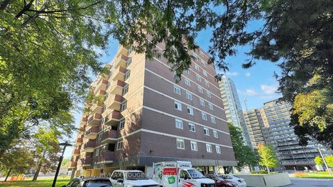 Photo 1 at 203 - 40 Chichester Place, L'Amoreaux, Toronto
