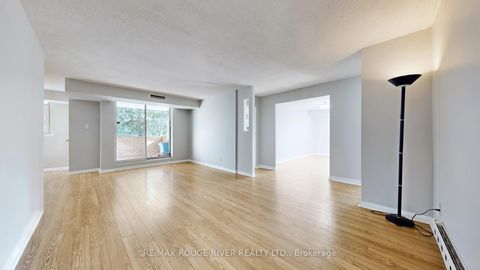 Photo 3 at 203 - 40 Chichester Place, L'Amoreaux, Toronto