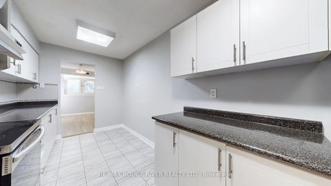 Photo 11 at 203 - 40 Chichester Place, L'Amoreaux, Toronto