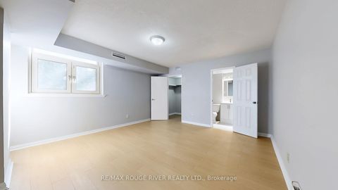 Photo 15 at 203 - 40 Chichester Place, L'Amoreaux, Toronto
