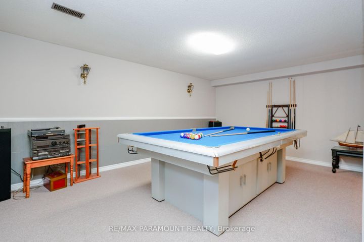 Photo 34 at 44 Cairnmore Court, Snelgrove, Brampton