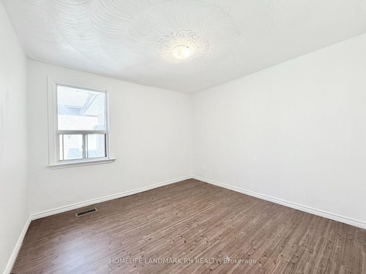Photo 10 at 38 Aragon Avenue, Sullivan, Toronto