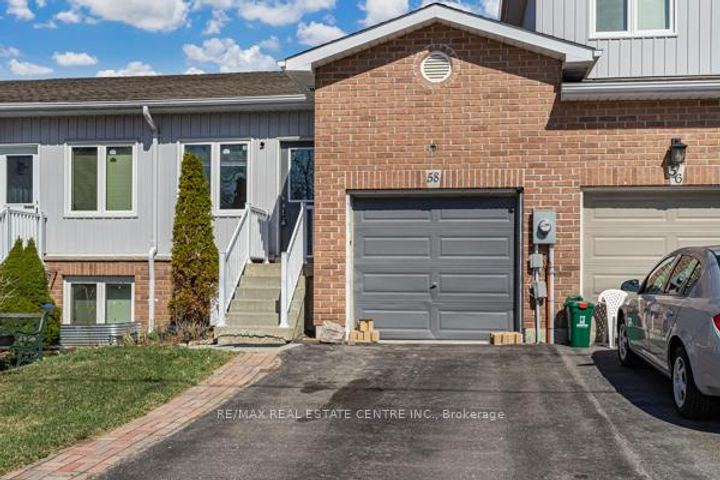 Photo 1 at 58 Avenue Street, Central, Oshawa