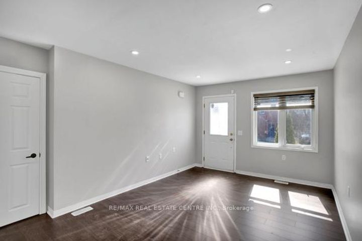 Photo 6 at 58 Avenue Street, Central, Oshawa