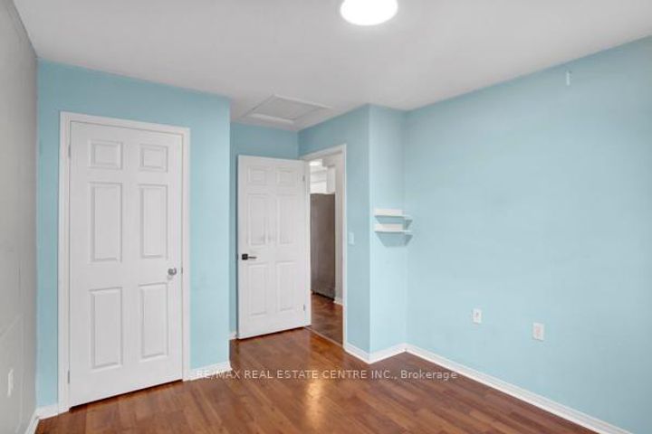 Photo 16 at 58 Avenue Street, Central, Oshawa