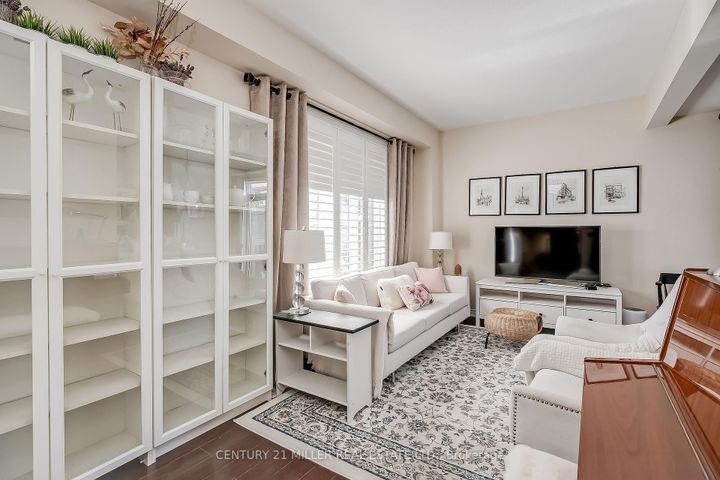 Photo 4 at 19 - 45 Seabreeze Crescent, Stoney Creek, Hamilton