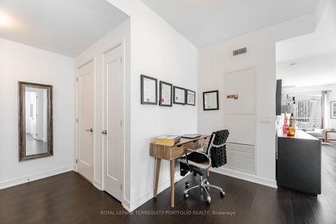 Photo 18 at 2509 - 88 Scott Street, Yonge Corridor, Toronto