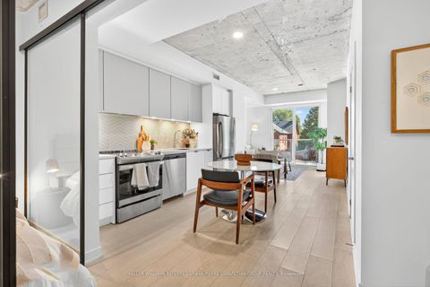 Photo 6 at 215 - 57 Brock Avenue, Roncesvalles, Toronto