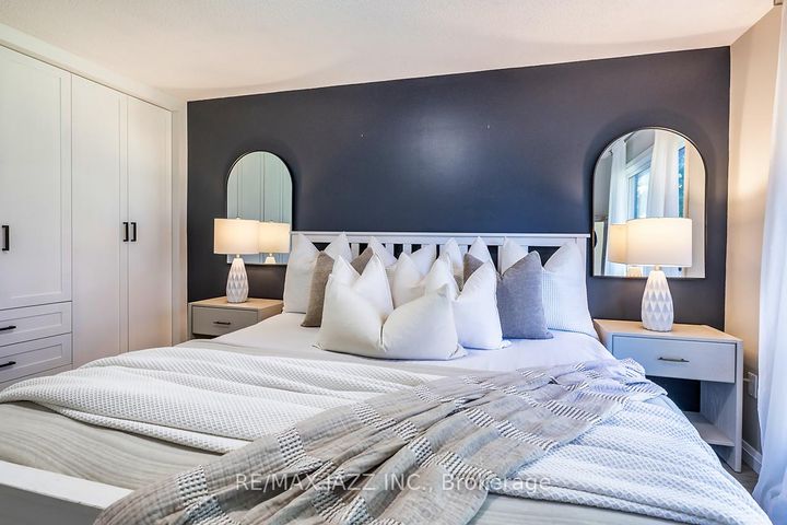 Photo 9 at 541 Galahad Drive, Eastdale, Oshawa