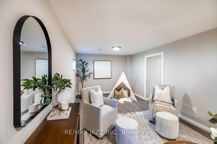 Photo 21 at 541 Galahad Drive, Eastdale, Oshawa