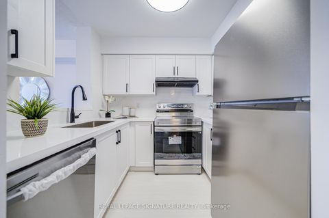 Photo 11 at 2503 - 35 Finch Avenue E, Willowdale East, Toronto