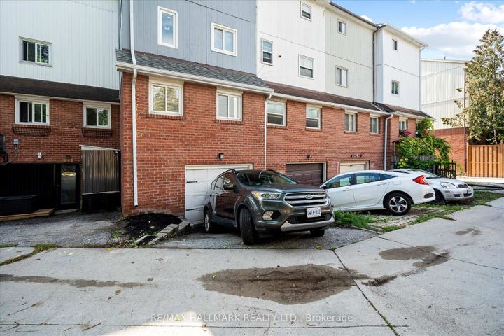 Photo 43 at 18 Sydenham Street, Regent Park, Toronto