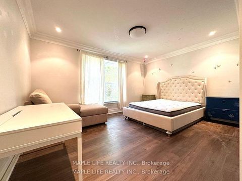 Photo 12 at 16 Brian Cliff Drive, Don Mills, Toronto