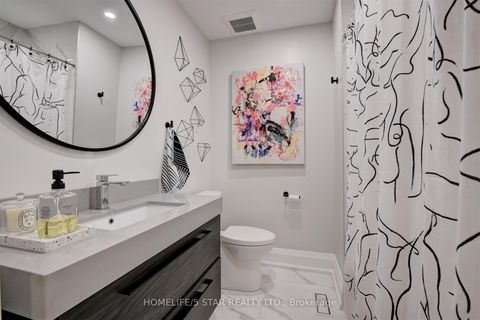 Photo 6 at 7 KINGSBOROUGH Crescent, Richview, Toronto