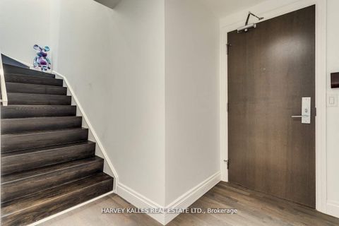 Photo 4 at 801 - 101 Charles Street E, Yonge Corridor, Toronto