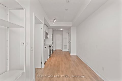 Photo 4 at 1406 - 128 Fairview Mall Drive, Don Valley Village, Toronto Photo 4 at 1406 - 128 Fairview Mall Drive, Don Valley Village, Toronto