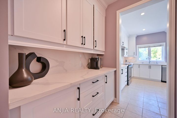 Photo 19 at 30 Annina Crescent, South Unionville, Markham