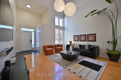 Photo 7 at 30 Annina Crescent, South Unionville, Markham