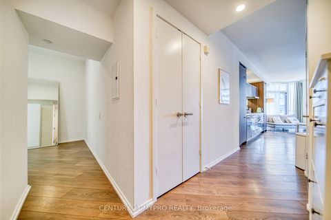 Photo 13 at 3609 - 45 Charles Street E, Yonge Corridor, Toronto