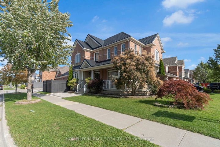 Photo 6 at 129 Vipond Way, Bradford, Bradford West Gwillimbury