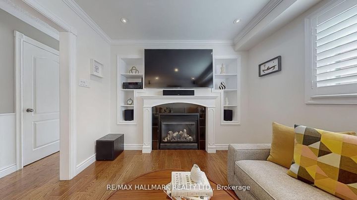 Photo 13 at 37 Hunter's Point Drive, South Richvale, Richmond Hill
