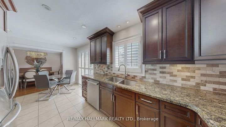 Photo 16 at 37 Hunter's Point Drive, South Richvale, Richmond Hill