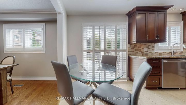 Photo 17 at 37 Hunter's Point Drive, South Richvale, Richmond Hill