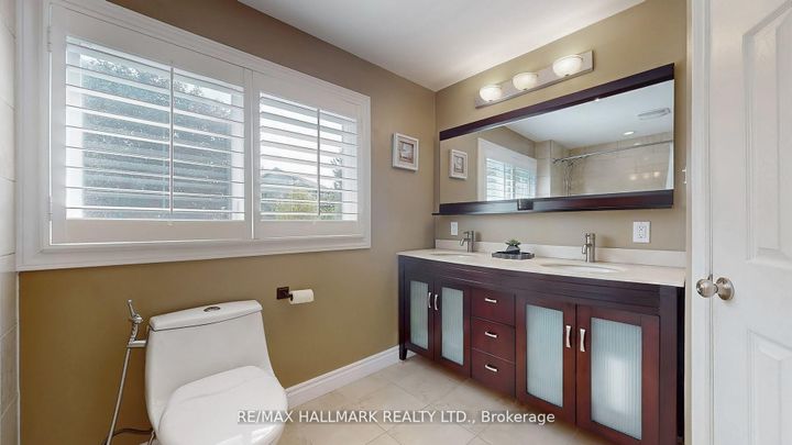 Photo 27 at 37 Hunter's Point Drive, South Richvale, Richmond Hill