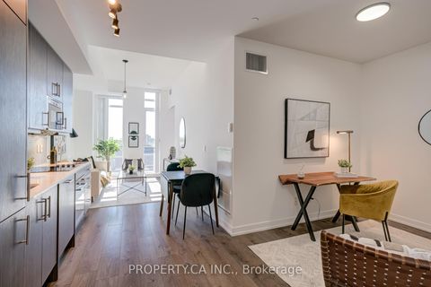 Photo 3 at 715 - 297 College Street, Chinatown, Toronto