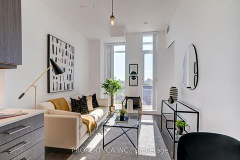Photo 14 at 715 - 297 College Street, Chinatown, Toronto