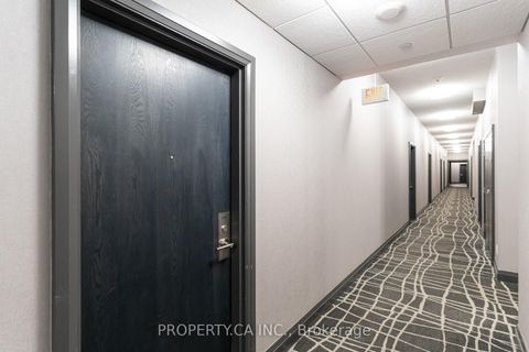 Photo 41 at 715 - 297 College Street, Chinatown, Toronto