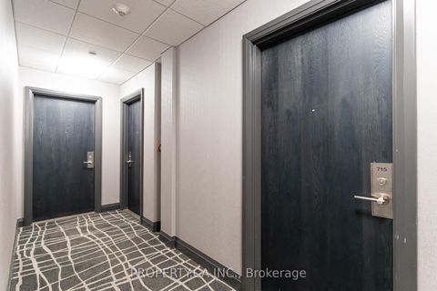 Photo 42 at 715 - 297 College Street, Chinatown, Toronto