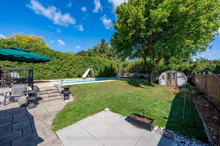 Photo 39 at 27 Hillside Drive, Georgetown, Halton Hills
