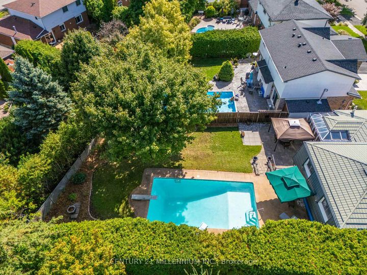 Photo 41 at 27 Hillside Drive, Georgetown, Halton Hills