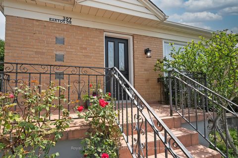 Photo 1 at 397 Bartos Drive, CO Central, Oakville