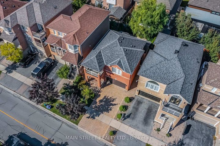Photo 35 at 110 Tierra Avenue, Vellore Village, Vaughan