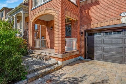 Photo 3 at 110 Tierra Avenue, Vellore Village, Vaughan