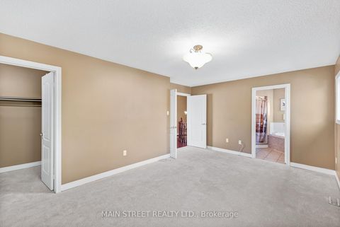 Photo 18 at 110 Tierra Avenue, Vellore Village, Vaughan