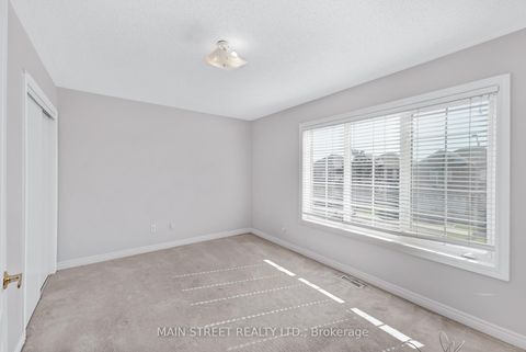 Photo 21 at 110 Tierra Avenue, Vellore Village, Vaughan