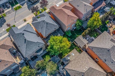 Photo 32 at 110 Tierra Avenue, Vellore Village, Vaughan