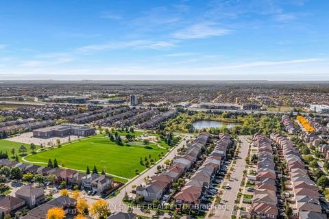 Photo 38 at 110 Tierra Avenue, Vellore Village, Vaughan