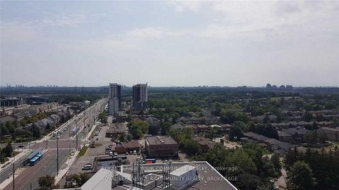 Photo 13 at Ph5 - 9088 Yonge Street, South Richvale, Richmond Hill